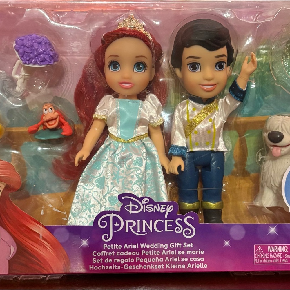 Unopened Disney Ariel Wedding Gift Set Dolls & Accessories Set